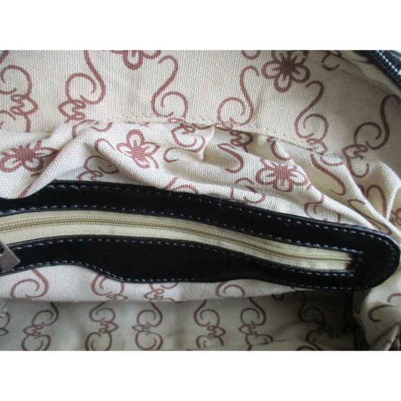 *Black and Silver Vinyl 2-Way Satchel Pleated Reptile Surface with Rosettes - Picture 4 of 5